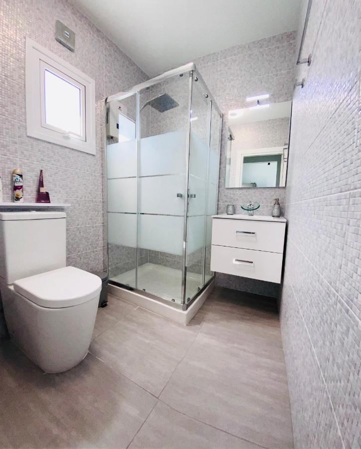Sandy Bay Villa Ajía Nápa Eksteriør bilde