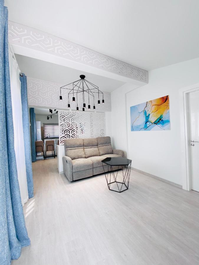 Sandy Bay Villa Ajía Nápa Eksteriør bilde