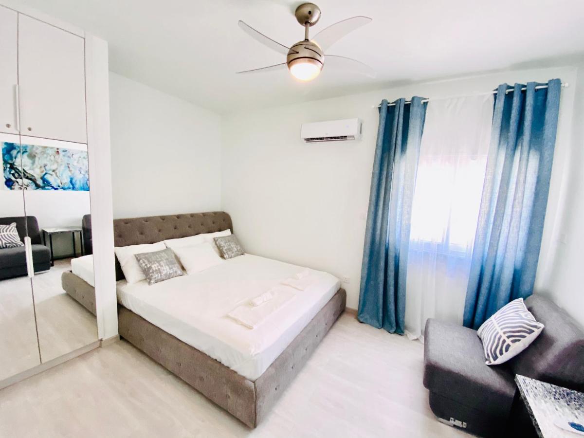 Sandy Bay Villa Ajía Nápa Eksteriør bilde